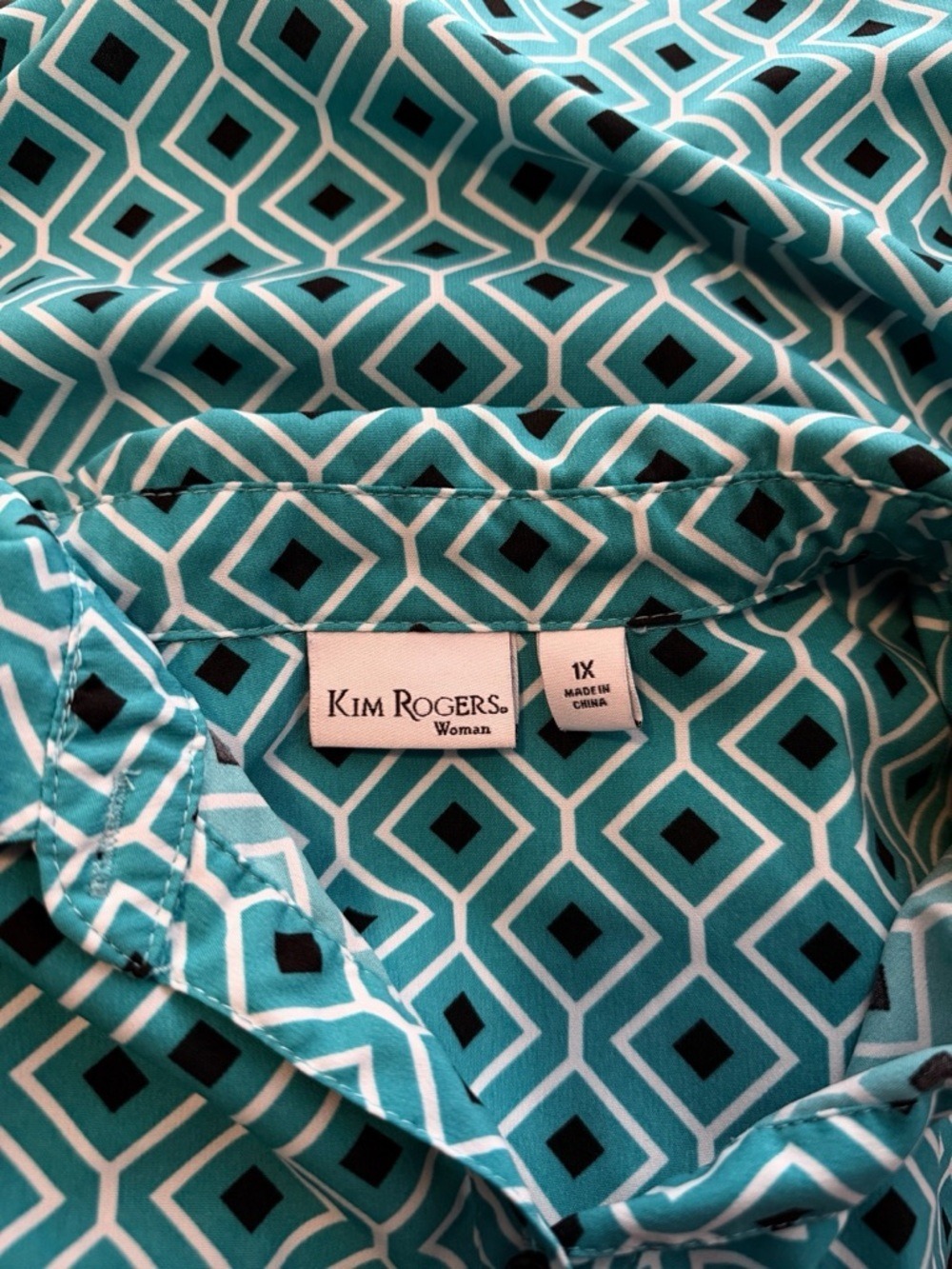 Kim Rogers Women 1X Teal Geometric Print Button Front Stretch Blouse Top - Picture 4 of 4